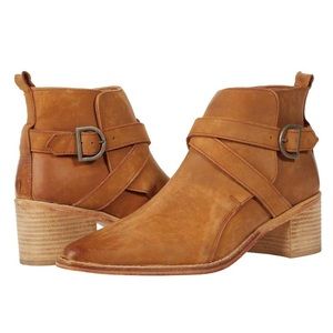 FREE PEOPLE Boots Back Loop Tan Leather Ankle Strappy Booties 9.5